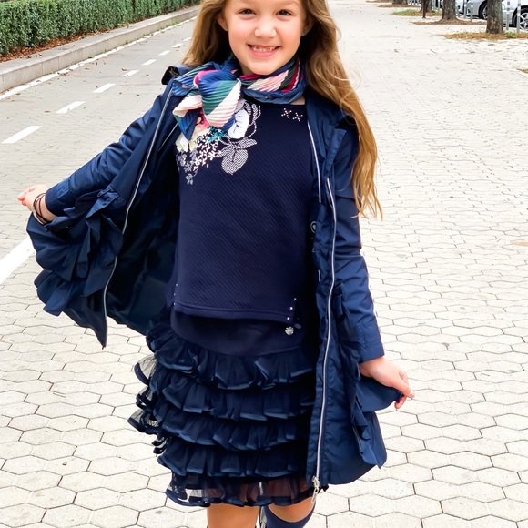 Meet your Posher, Allegra - Picture 10 of 14